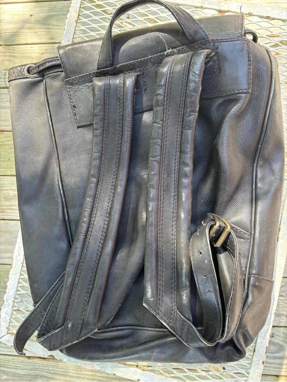 Ellington Black Leather Backpack - Classic Flap Closure